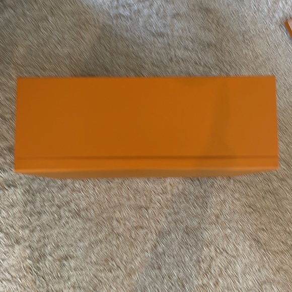 Louis Vuitton Box & Canvas Sack - Picture 3 of 5